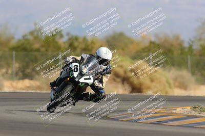 media/Nov-05-2022-SoCal Trackdays (Sat) [[f8d9b725ab]]/Turn 2 (1120am)/